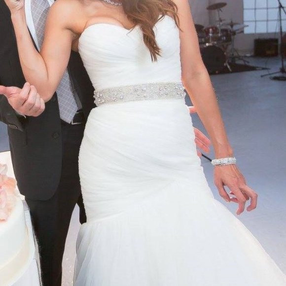 Mermaid Wedding Dress - Picture 2 of 5